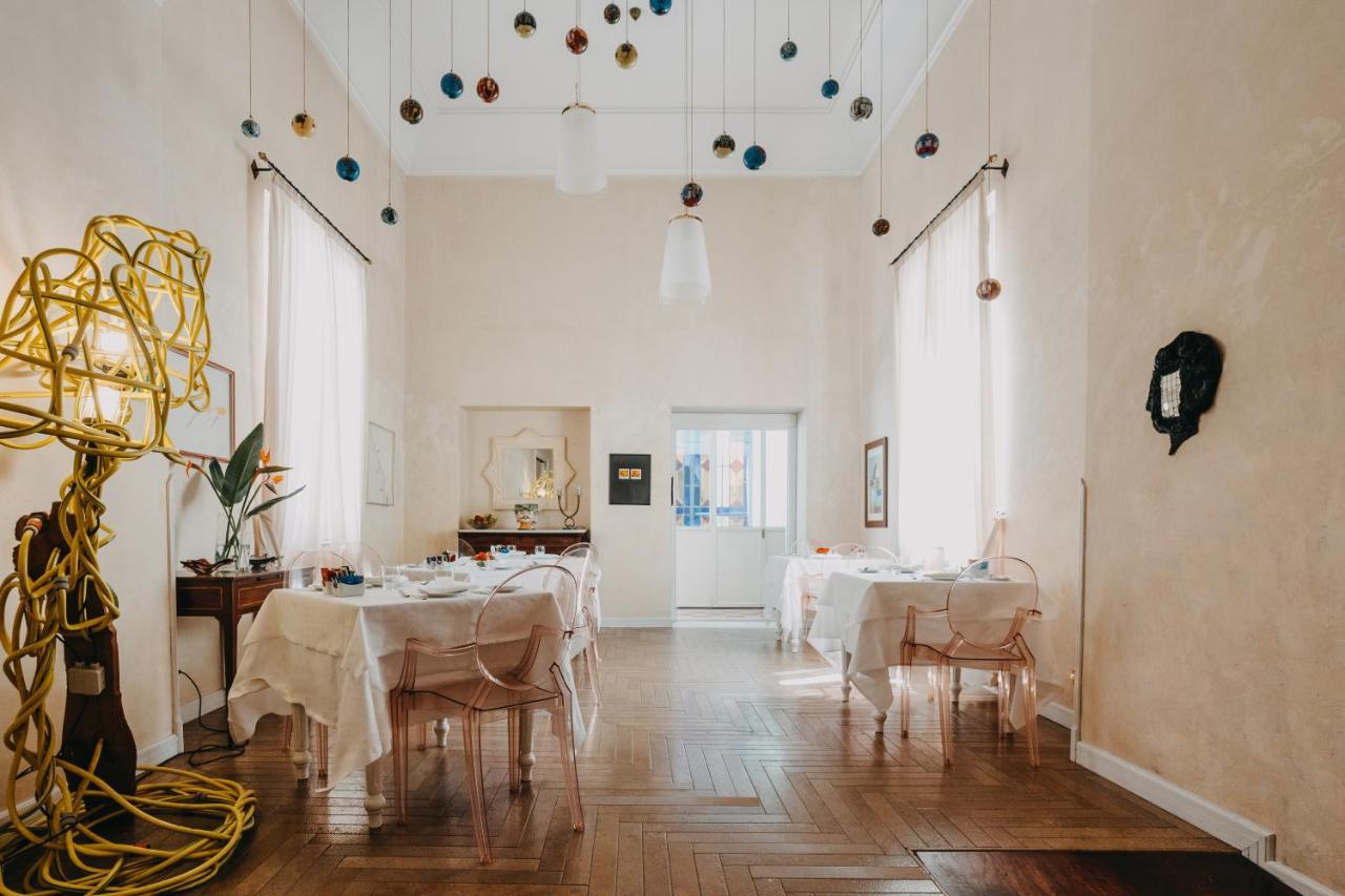 Costantinopoli 104 Naples