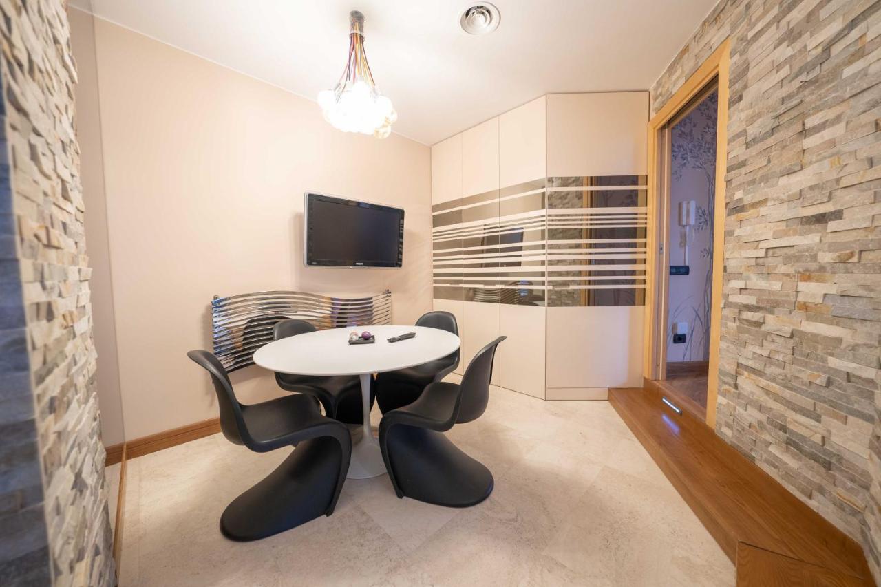 The Only One In By Dimorra Apartment Naples