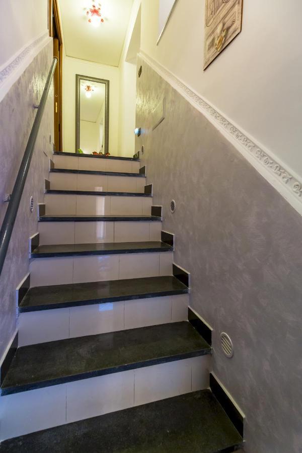 Qs1 - Indipendent Flat In Center Apartment Naples