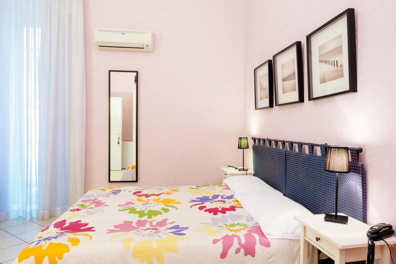 Bb Augusteo Bed & Breakfast Naples