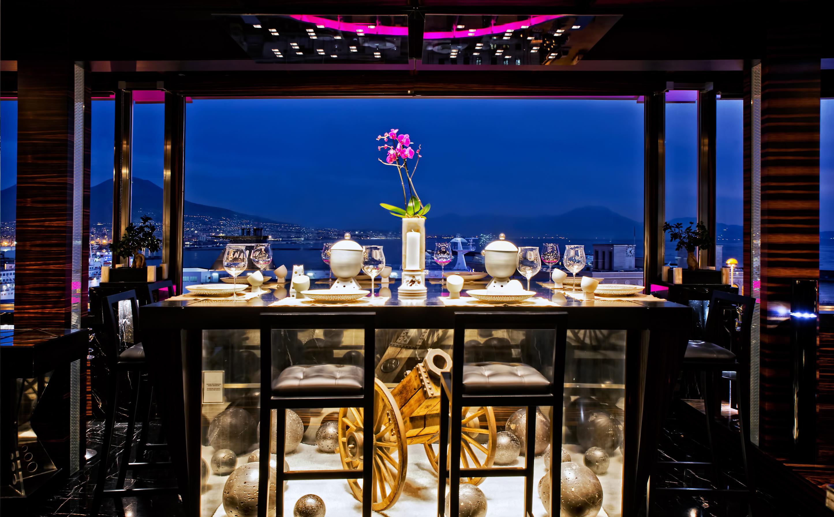 Romeo 5* Naples