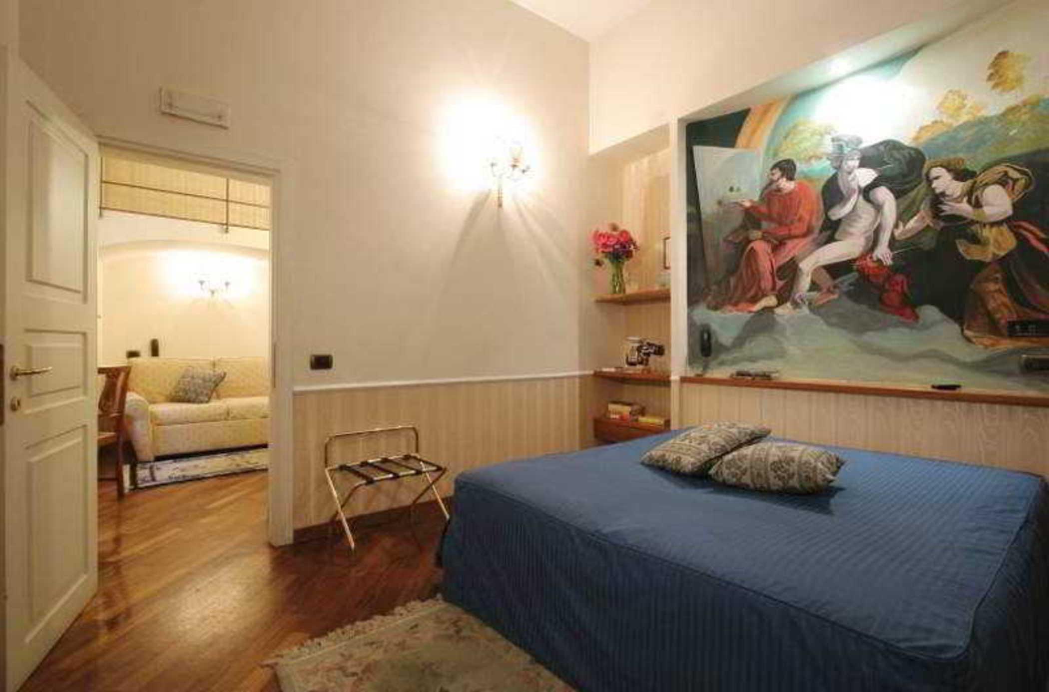 Hotel Ares Naples