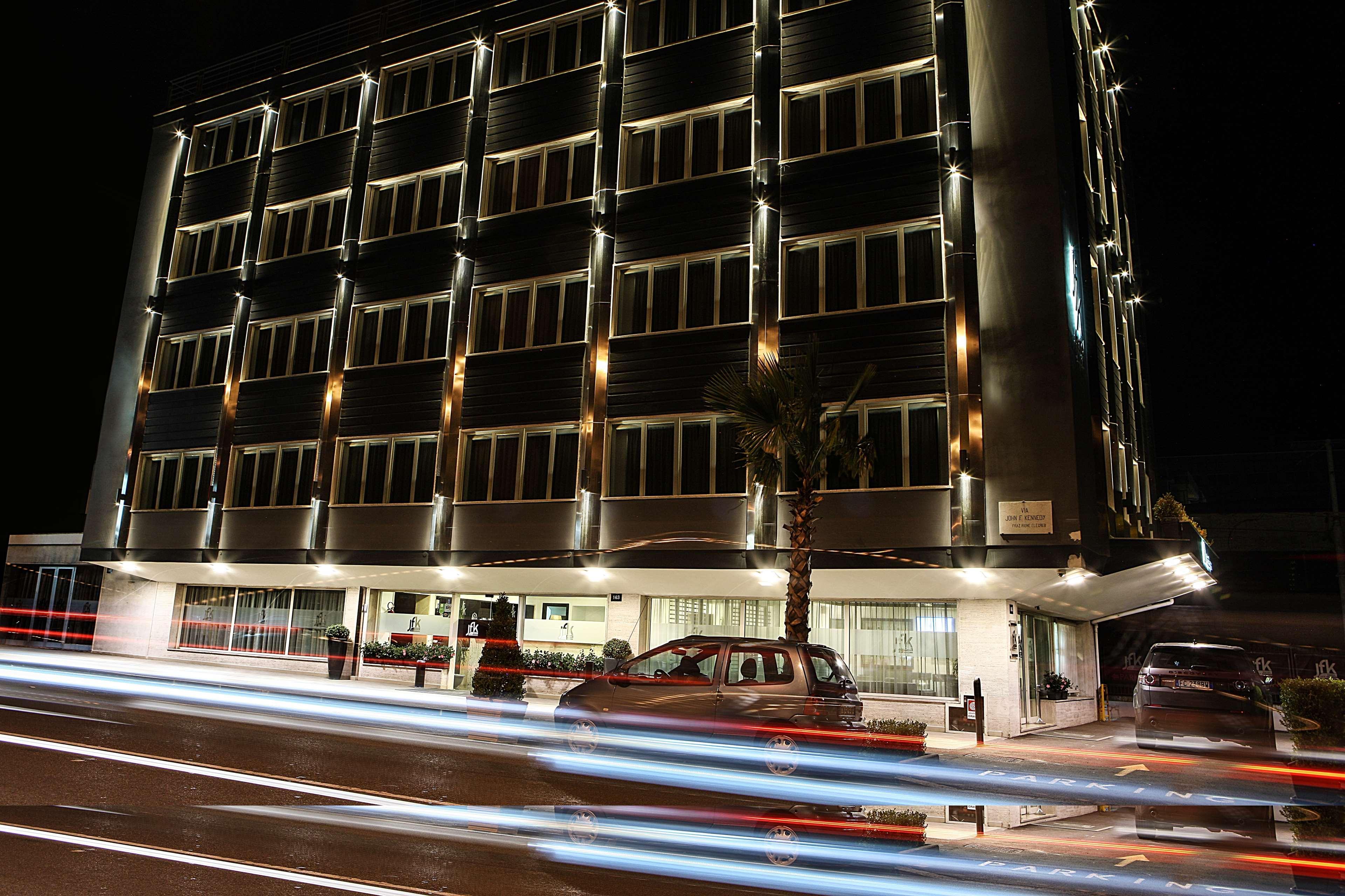 Western Jfk Naples