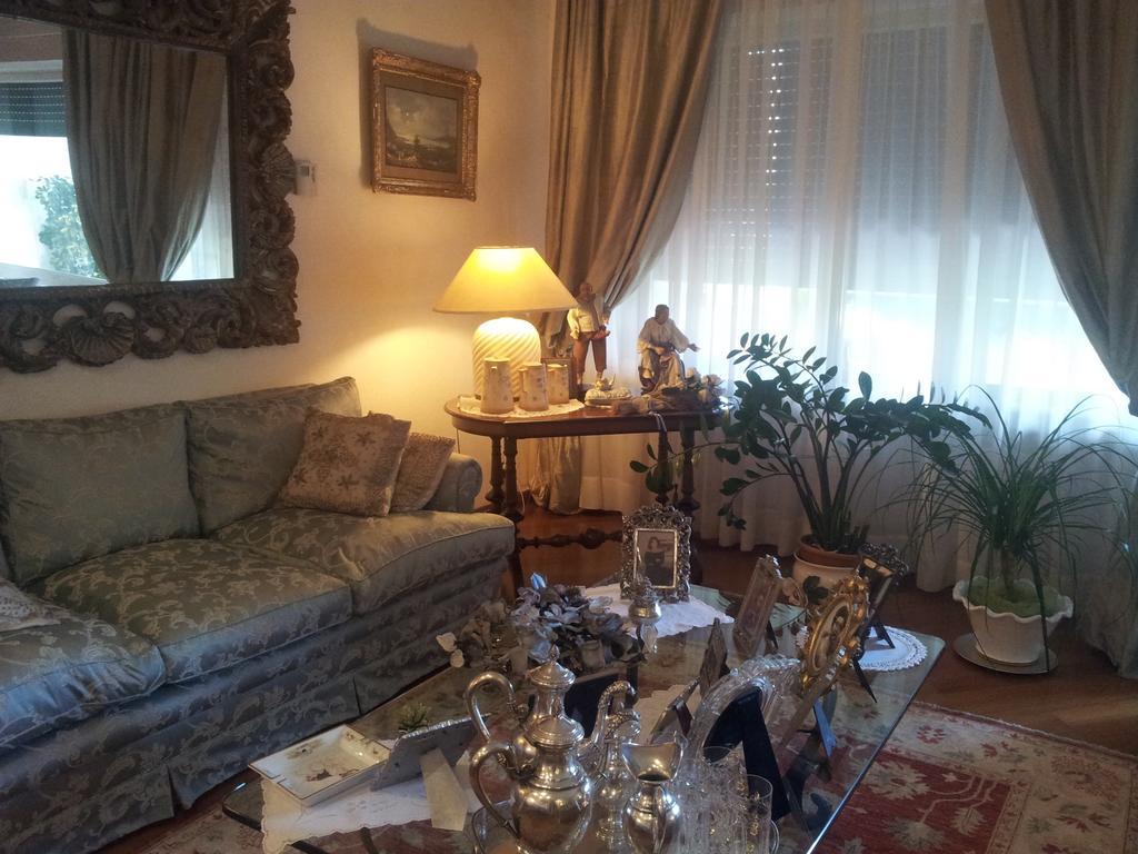 Bed & Breakfast Casa Liliana Naples