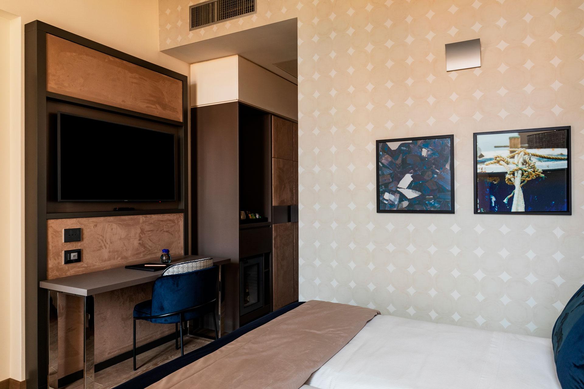 Amadomus Luxury Hotel Naples