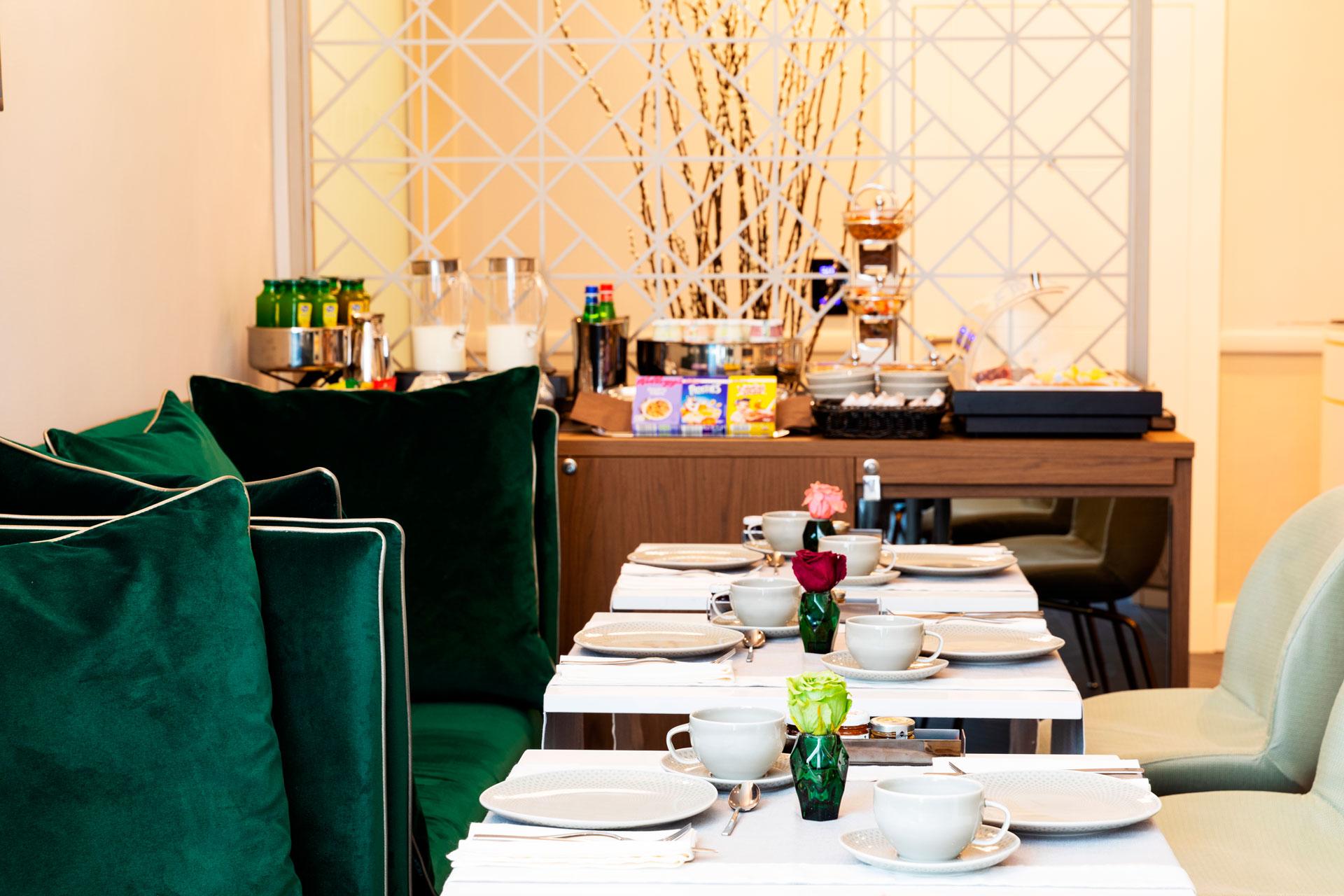 Amadomus Luxury Hotel