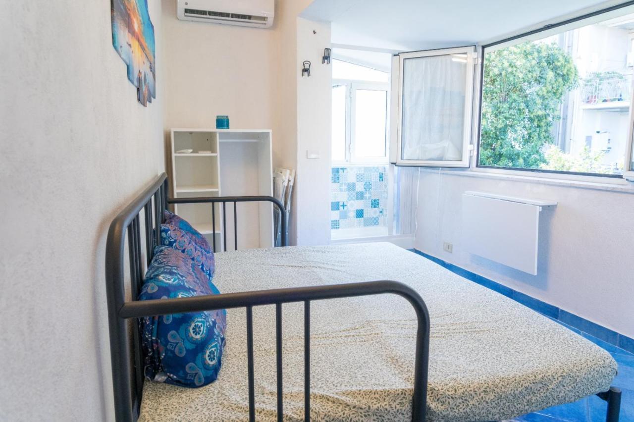 Bed & Breakfast Casa Lego Small With Terrace