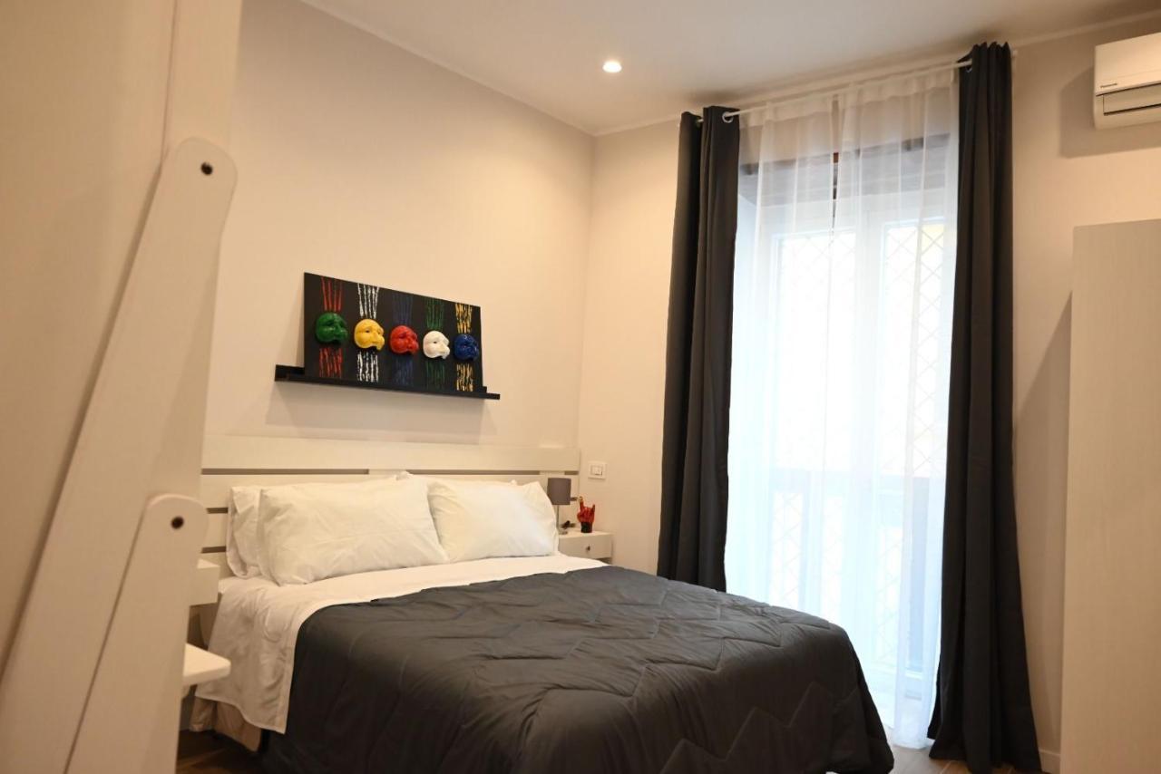 Palazzina Avallone Bed & Breakfast Naples