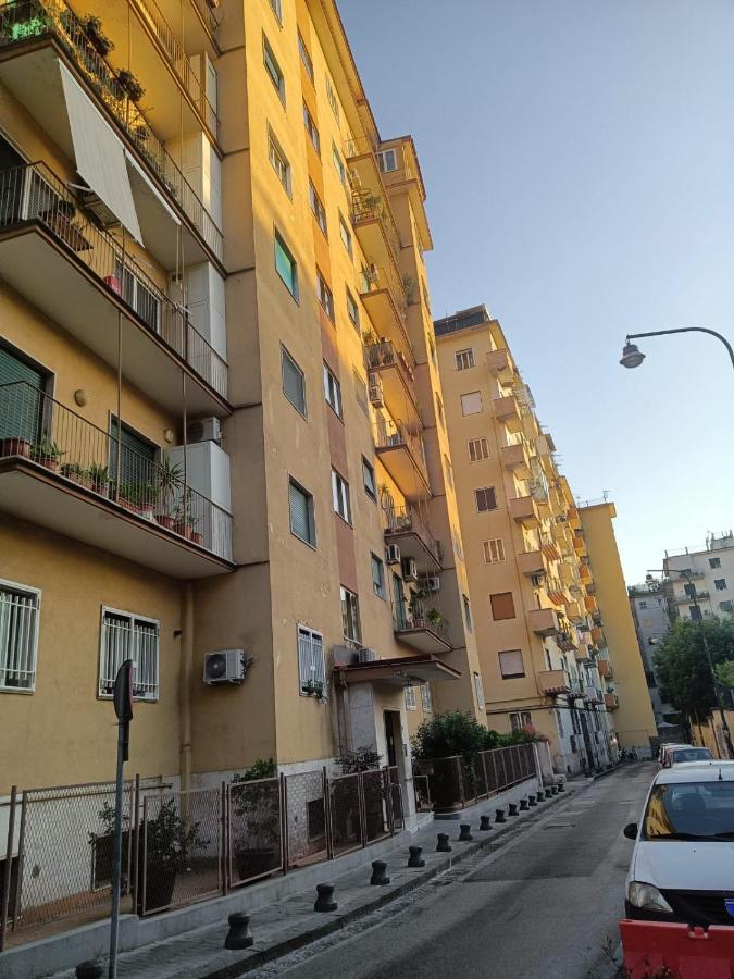 Ricomincio Da Me * Naples