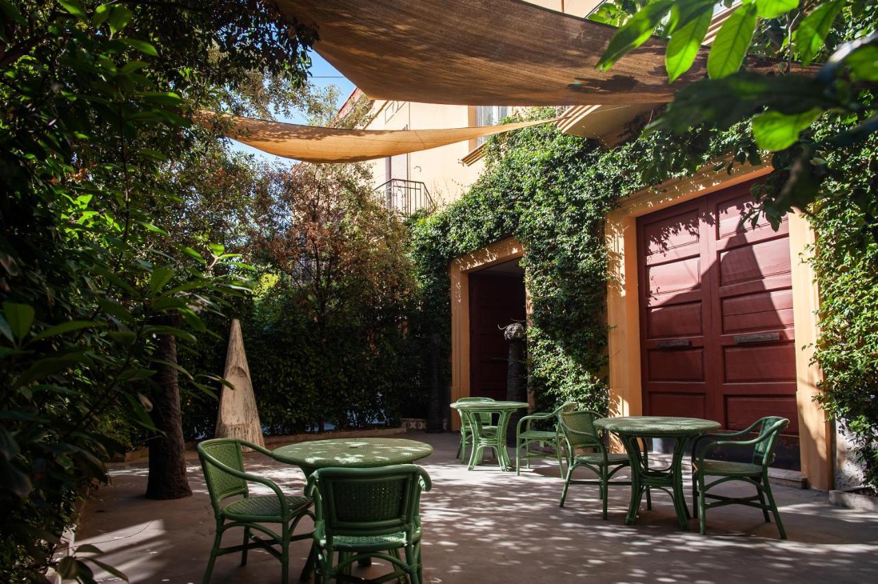 Atelier Ines Arts & Bed & Breakfast Naples
