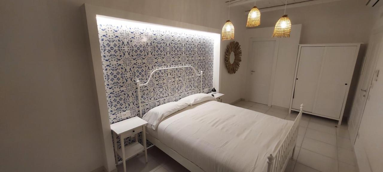 Donna Luisella Bed & Breakfast Naples