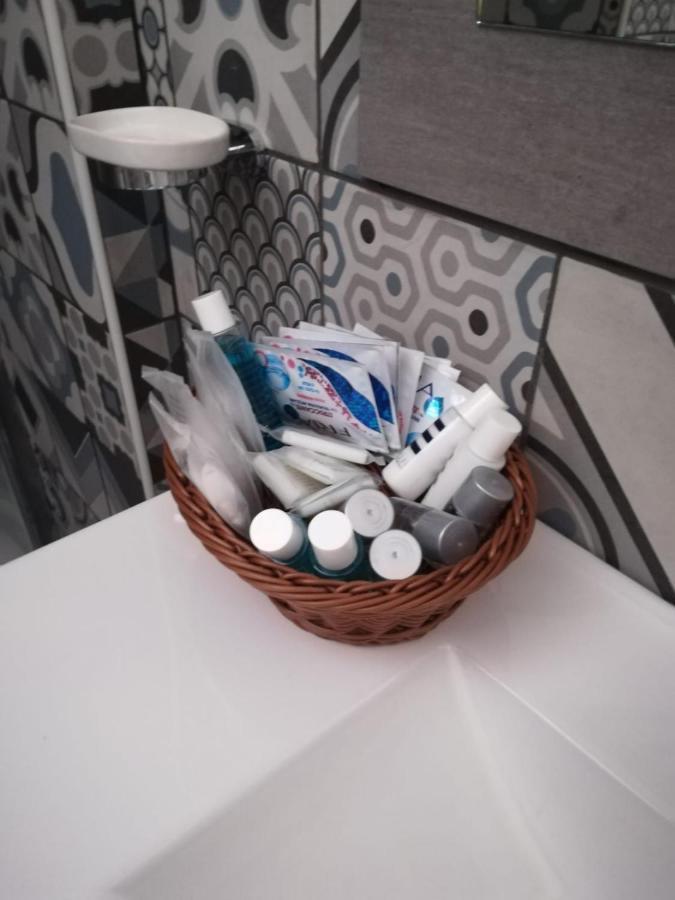 Bed & Breakfast Hub Ferroviario - 12 Posti Letto Per Il Tuo Gruppo A Con Wifi E Netflix