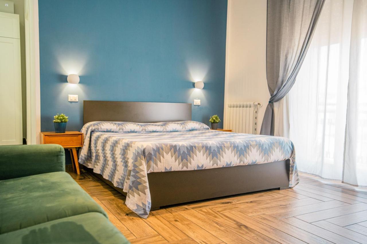 Hub Ferroviario - 12 Posti Letto Per Il Tuo Gruppo A Con Wifi E Netflix Bed & Breakfast *
