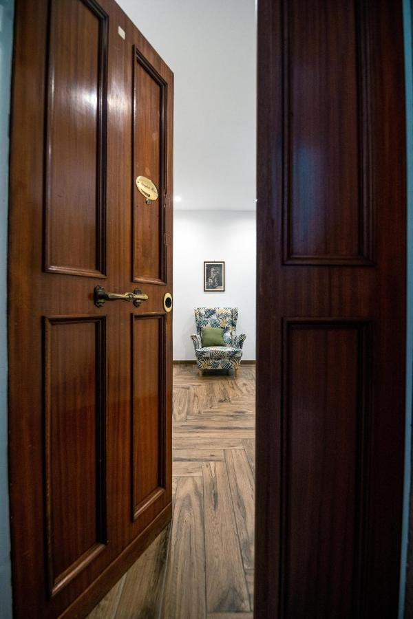 Hub Ferroviario - 12 Posti Letto Per Il Tuo Gruppo A Con Wifi E Netflix Bed & Breakfast Naples
