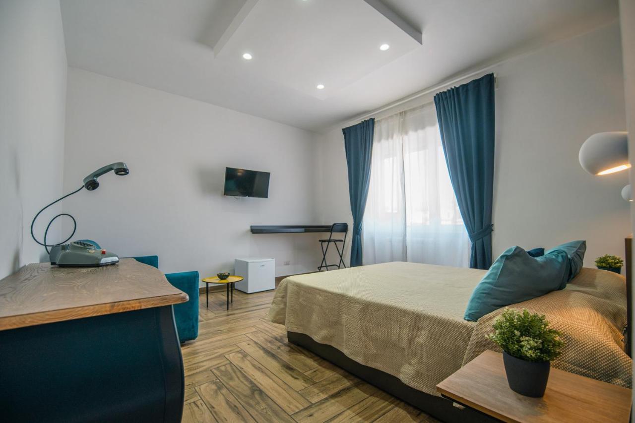Hub Ferroviario - 12 Posti Letto Per Il Tuo Gruppo A Con Wifi E Netflix Bed & Breakfast