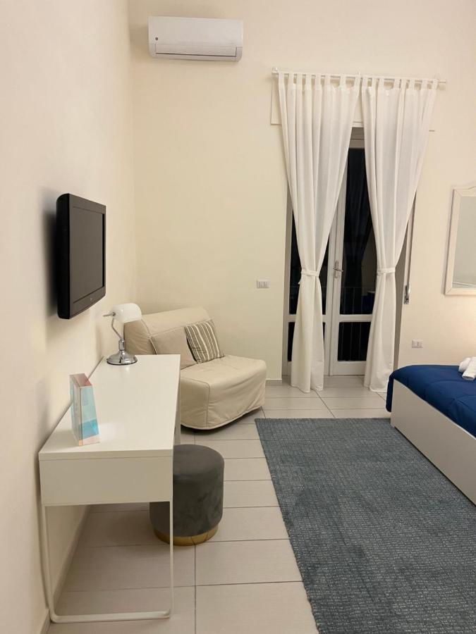 Sistershouse Naples