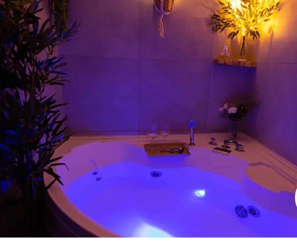 Casina In Via Foria Naples