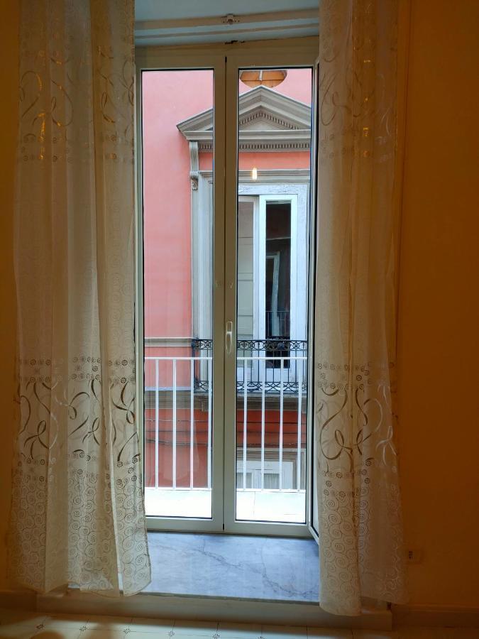 Cisterna's * Naples