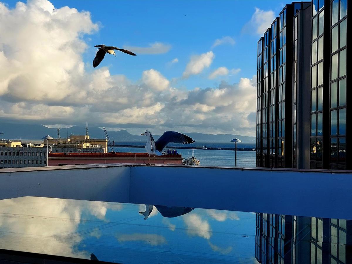 Asteco E Cielo Apartment