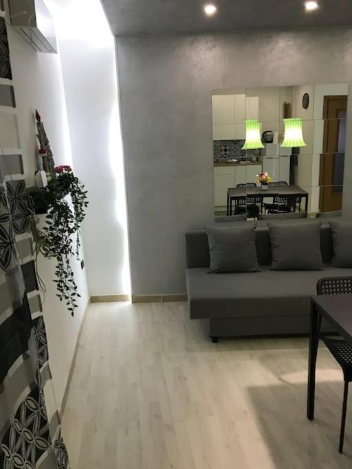 Amazing House In Spanish Quarter Apartment *