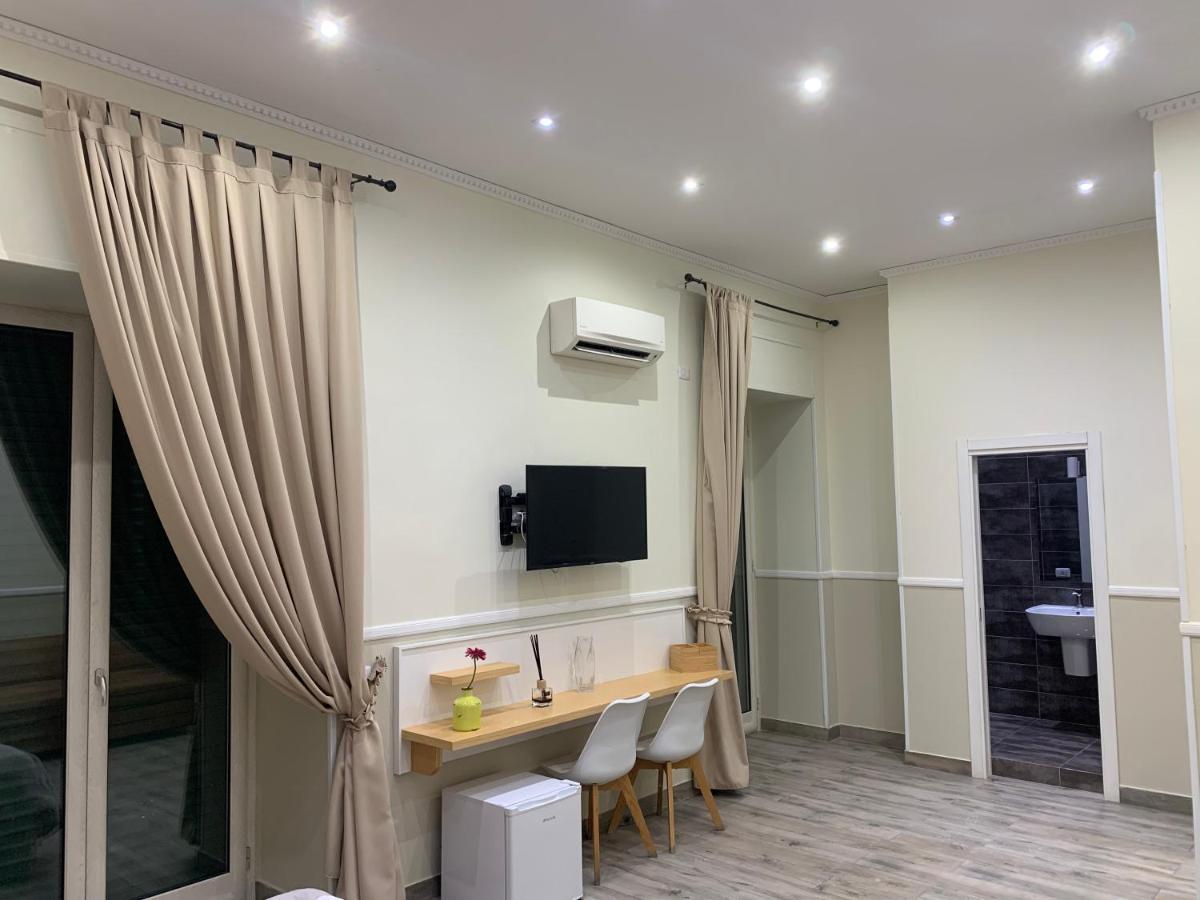 Parthenope Guest house