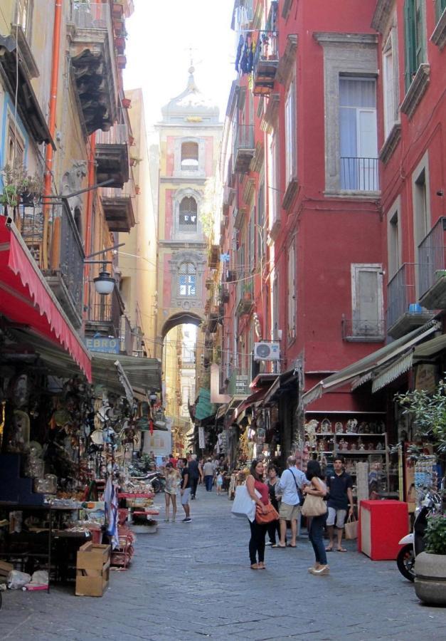 In The Center * Naples