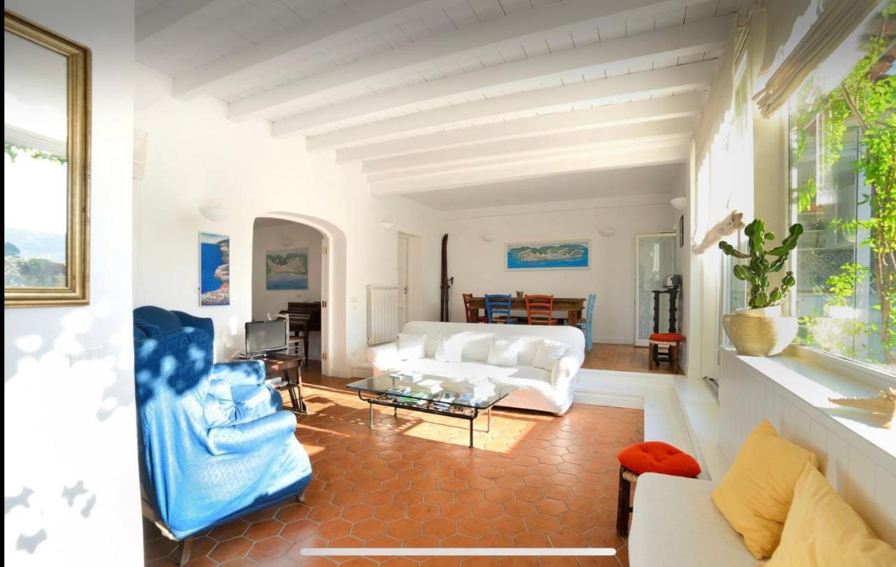 Le Terrazze Di Chiaia Apartment *