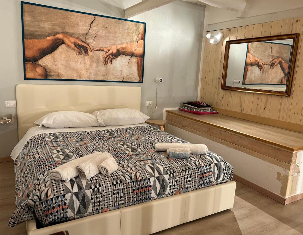 Tribunali Guest house *