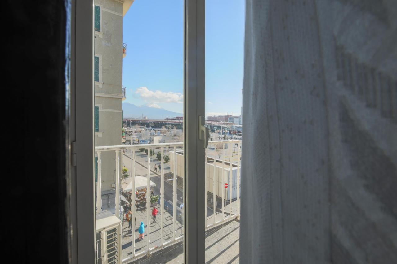 Madison 3* Naples