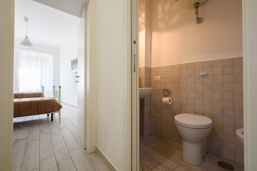 A Due Passi Da Toledo Apartment *