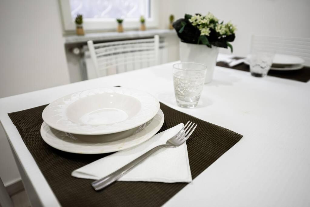 A Due Passi Da Toledo Apartment *