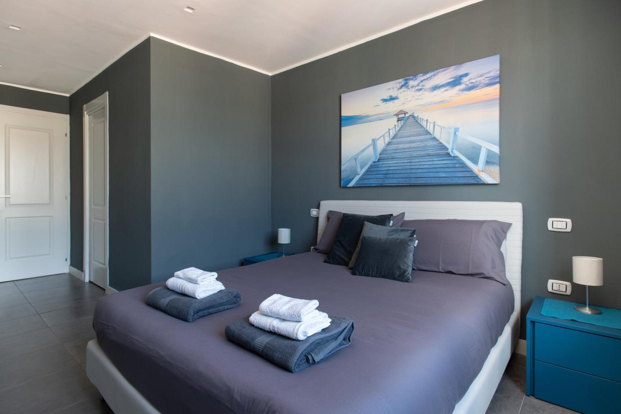 Attico Con Vista Vesuvio Piazza Garibaldi Apartment Naples