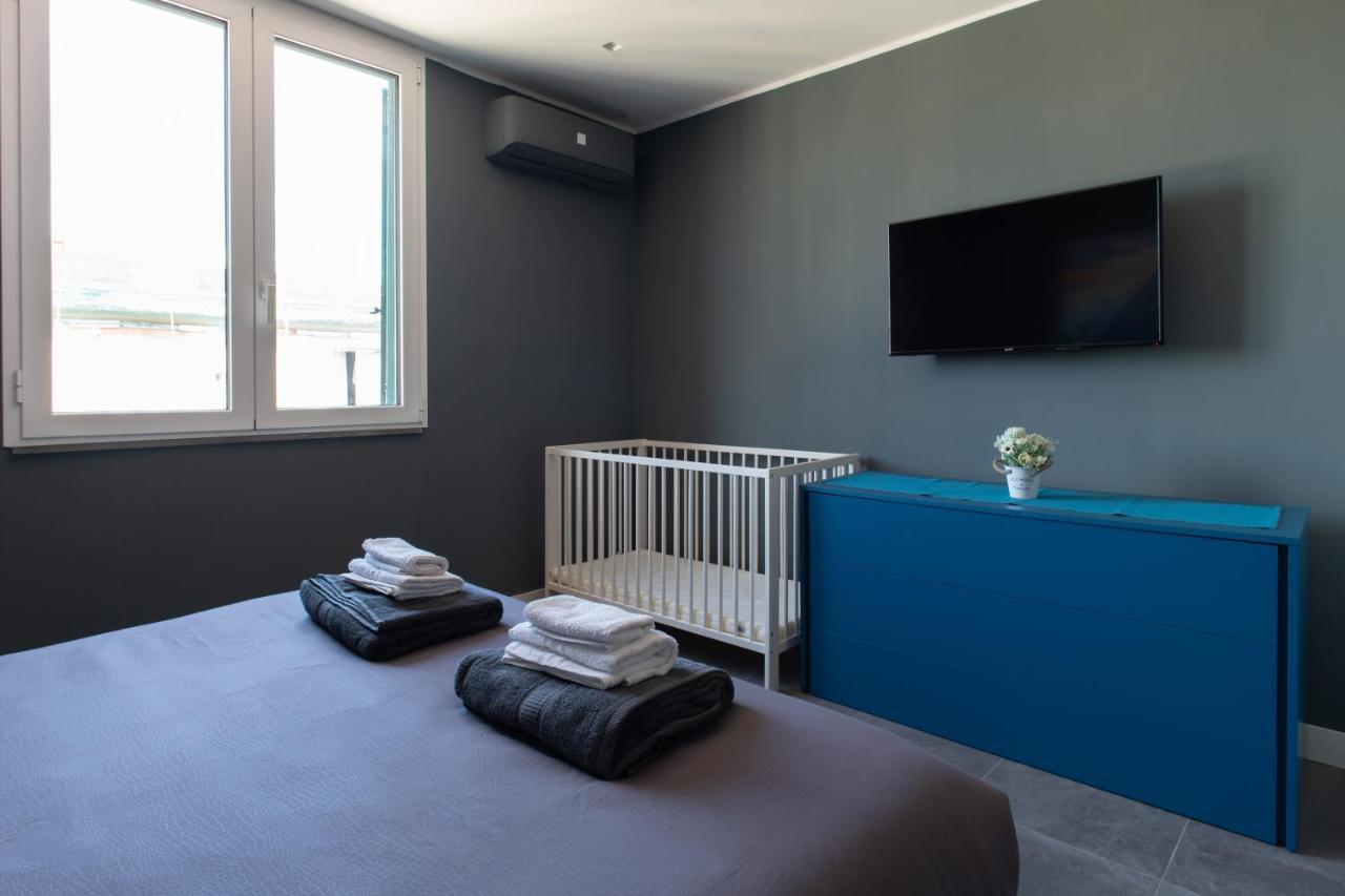 Attico Con Vista Vesuvio Piazza Garibaldi Apartment