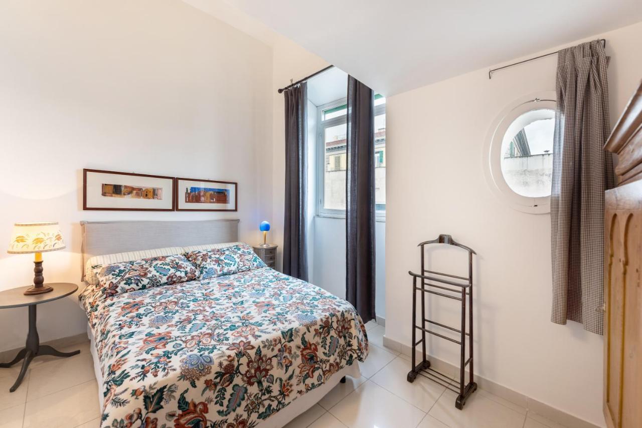 Apartment Un Posto Al Centro Naples