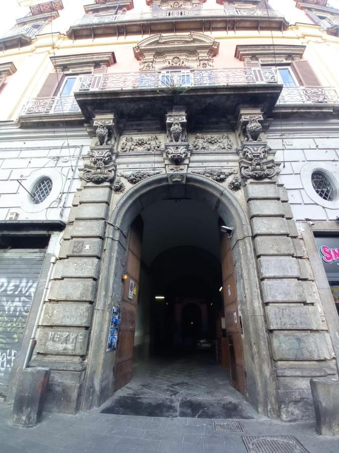 La Casa Dei Custodi Del Duca Ruffo Di Bagnara * Naples