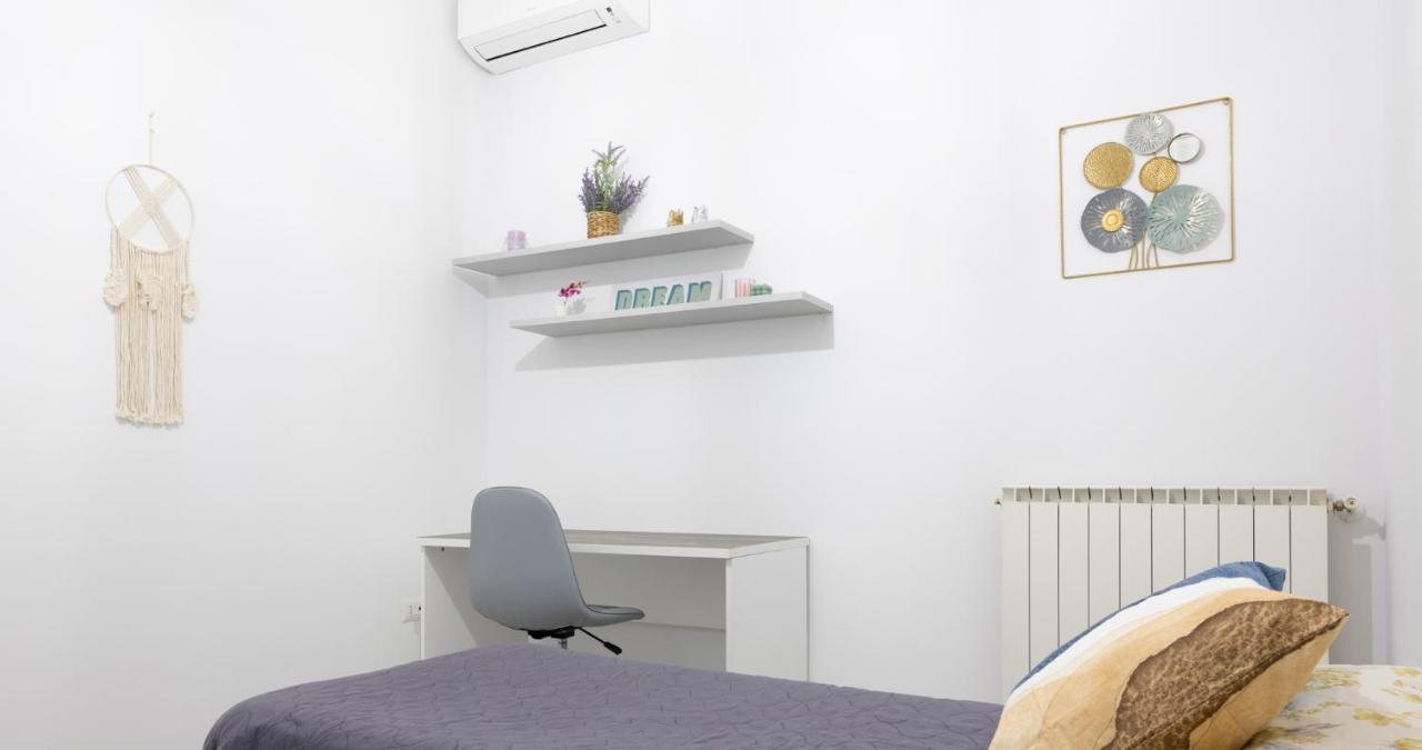 Apartment Decumani - Nel Cuore Di Naples