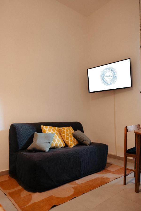 Faboulhouse: Zona Arenella/vomero. * Naples