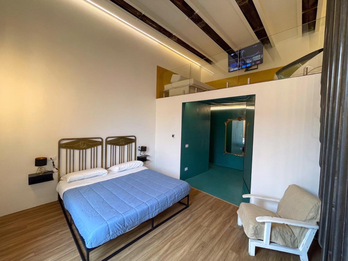 Tutt 'e Sant Luxury Guest house 2*