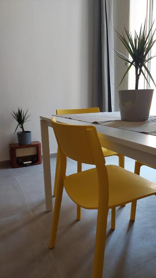 Urania's Apartment