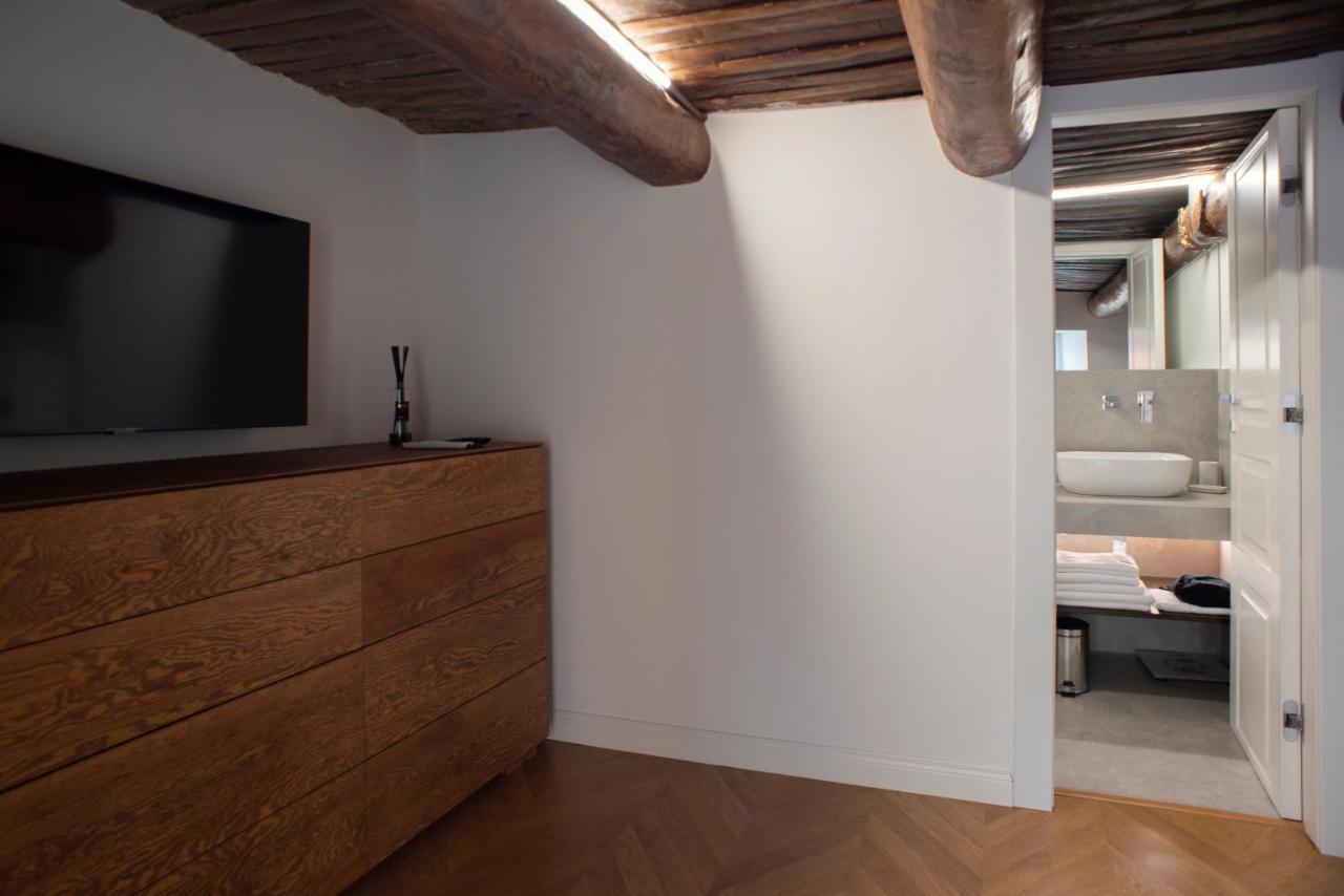 Dimora Scura Apartment