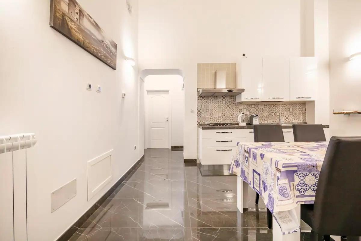 Palazzo Majorana Bed & Breakfast Naples