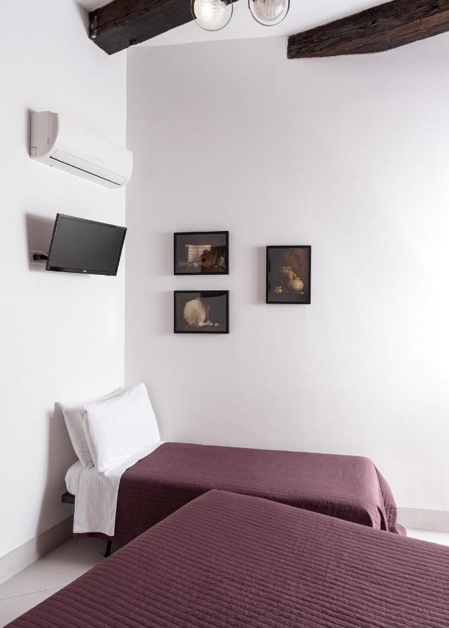 Petrucci Garden Bed & Breakfast 2*