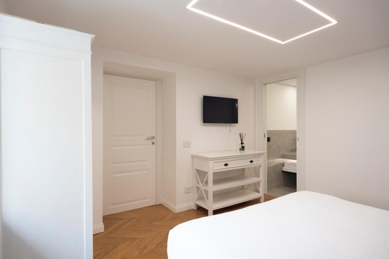 Dimora Scura Apartment *