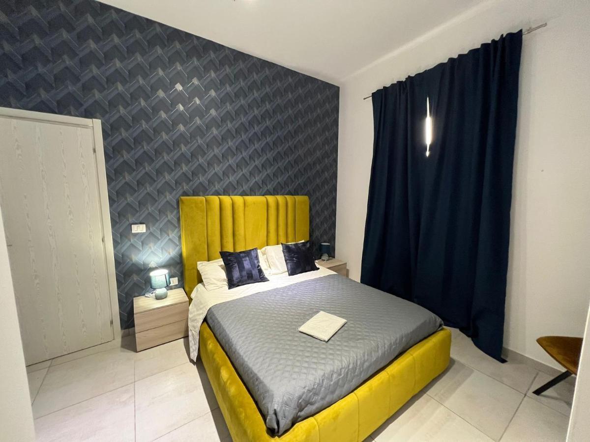Sky House Luxury Apartment *
