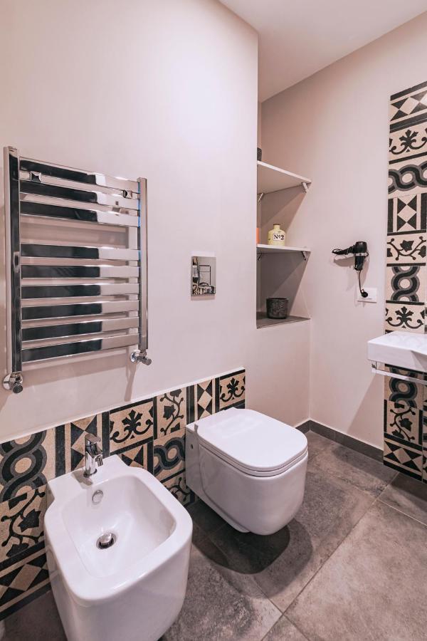 La Smorfia Guest house Naples