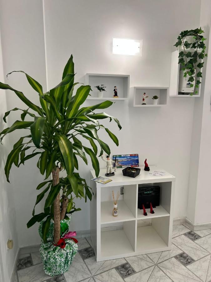 Apartment We' *