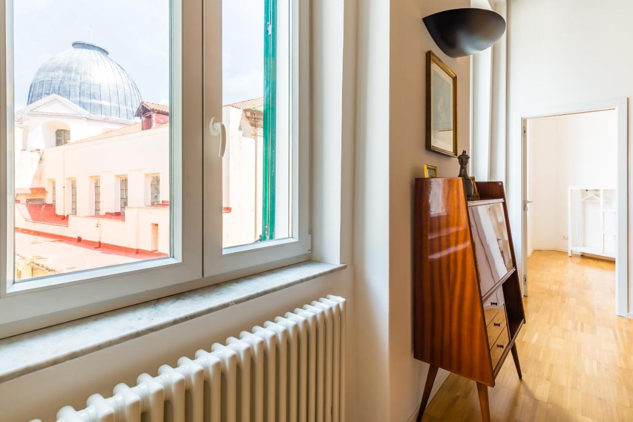 Apartment Nova Stylish House In Center By Napoliapartments *