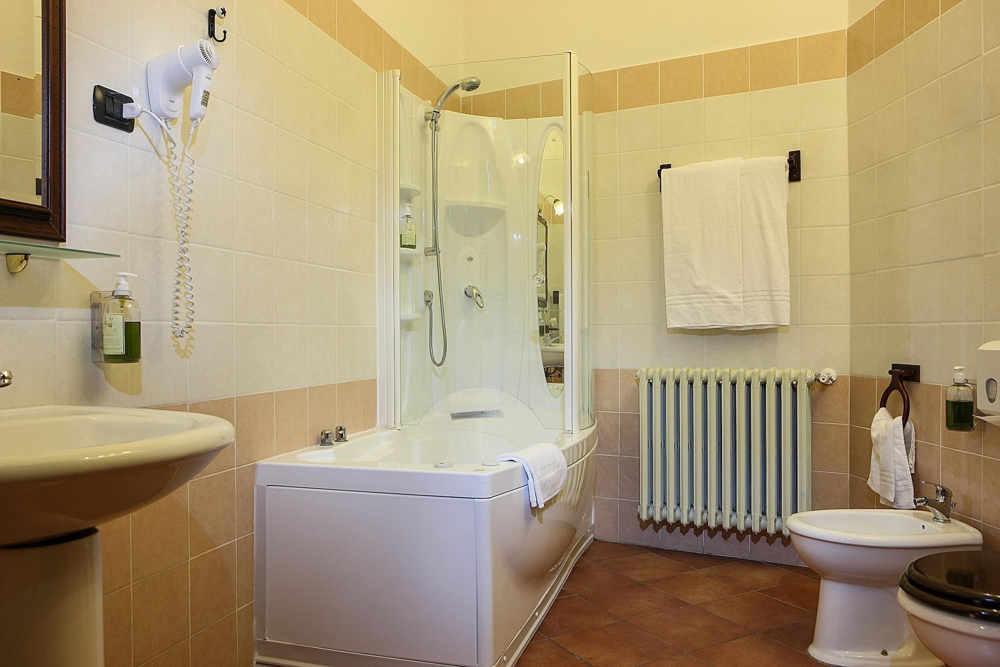 Grand Capodimonte Hotel 4*