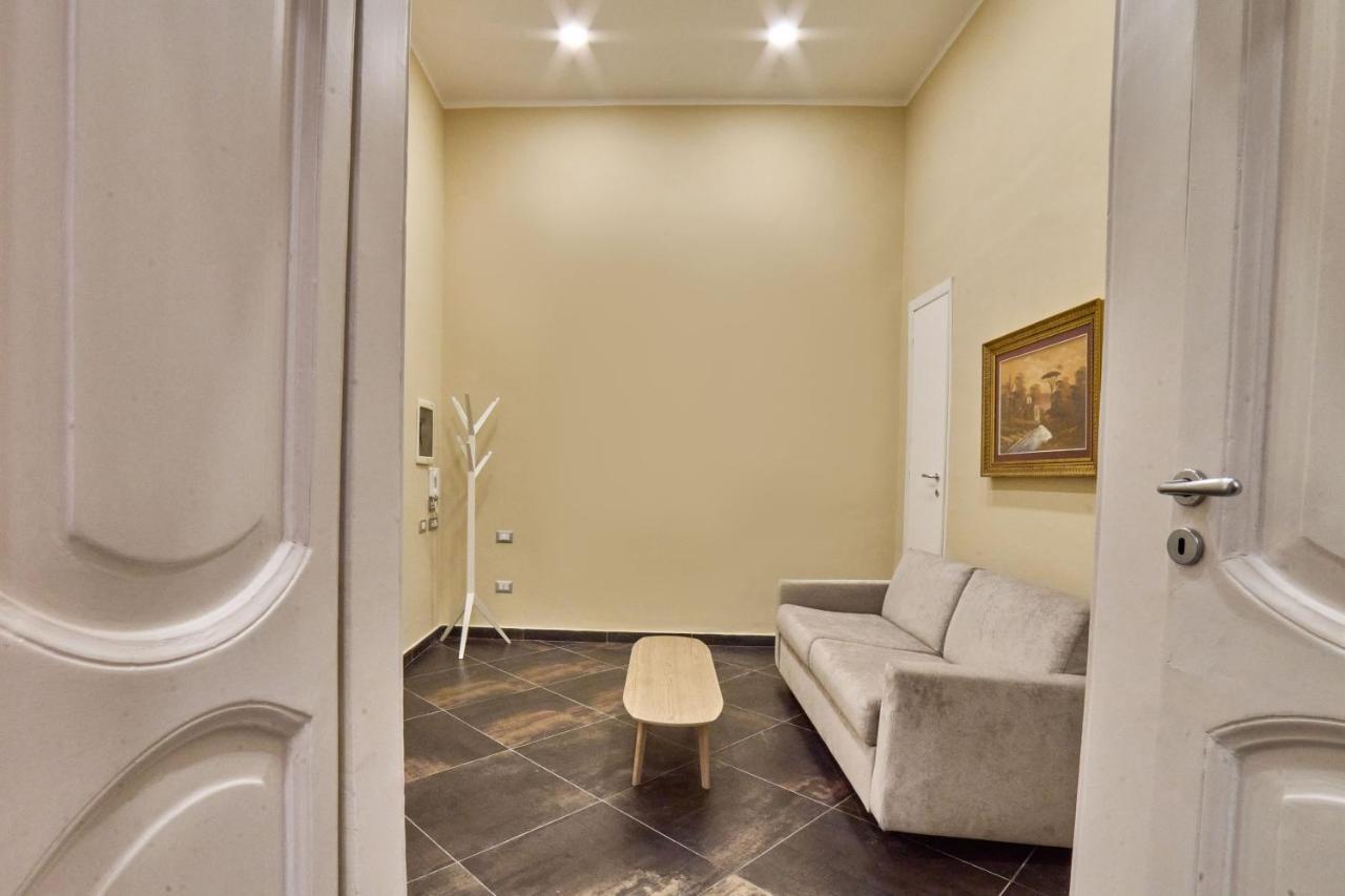 Apartment Via Niccolo Tommaseo 14 Naples