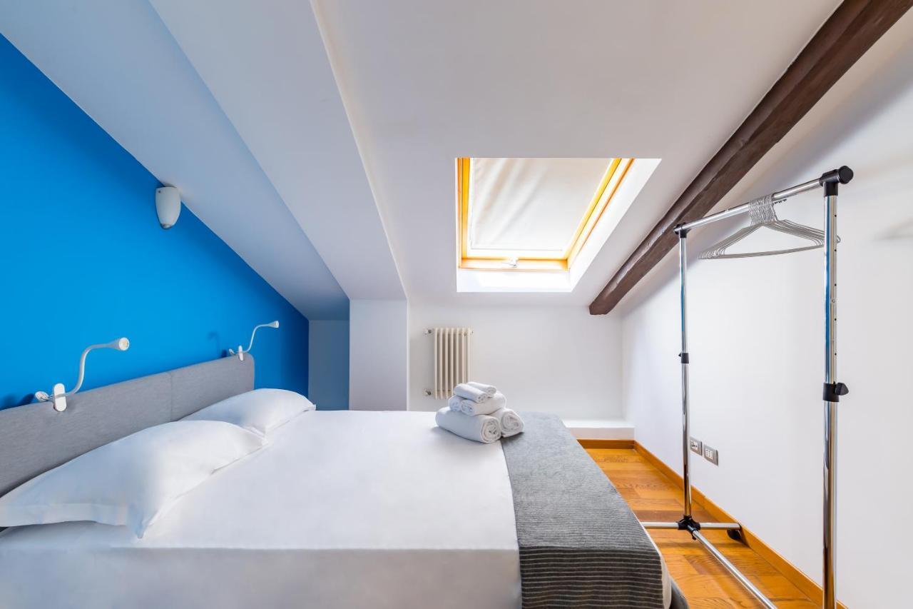 Attico Al Duomo By Napoliapartments * Naples